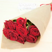 Букет из 9 алых роз - заказать доставку цветов онлайн