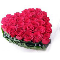 Сердце из 33 роз - заказать доставку цветов онлайн