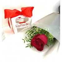 Роза+ конфеты "Рафаэлло" - заказать доставку цветов онлайн